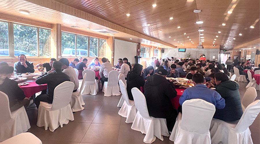 金環(huán)電器開工宴！吃飽喝足加油干迎戰(zhàn)2023！