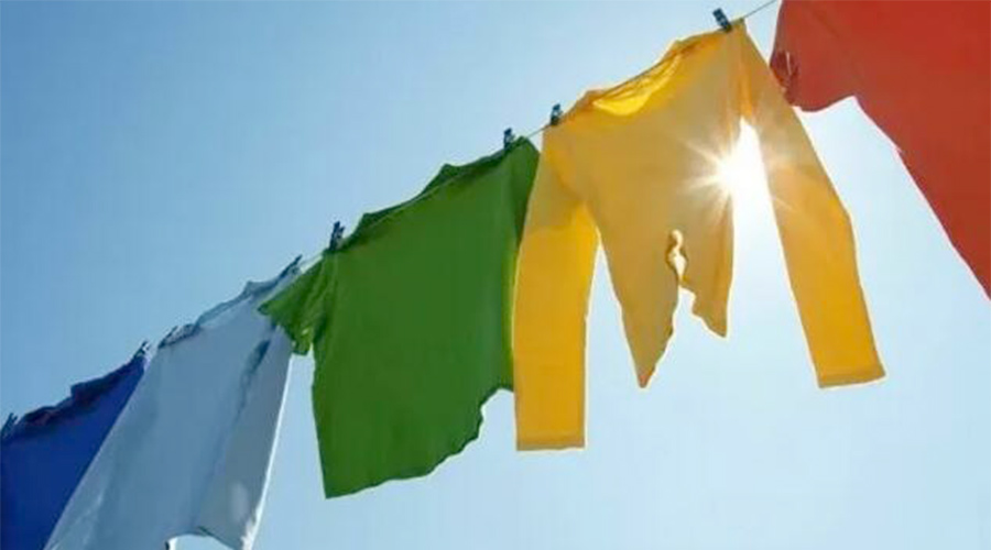 家用衣服烘干機(jī)與太陽晾曬干衣相比，哪種更節(jié)省能源？