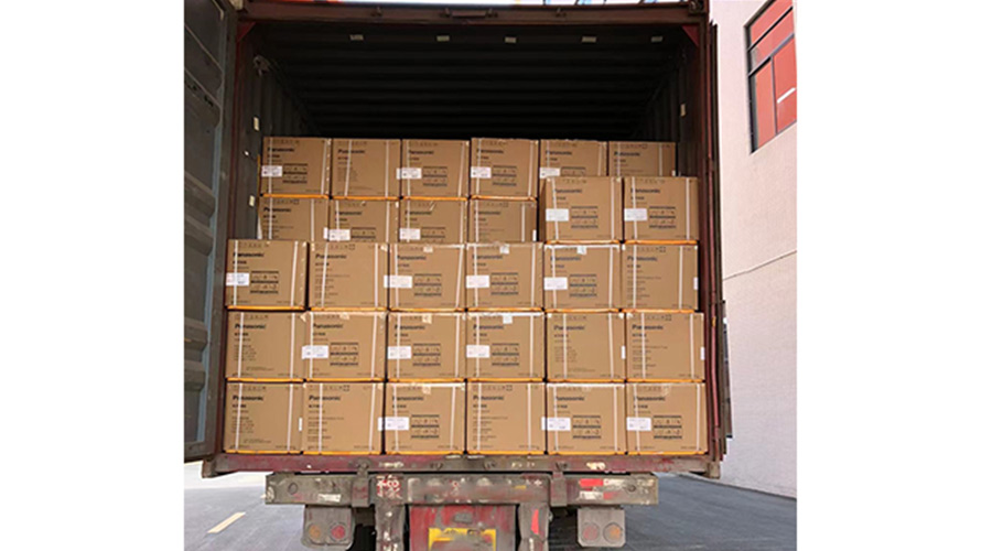 國內(nèi)知名品牌客戶裝柜完畢！順利發(fā)貨！