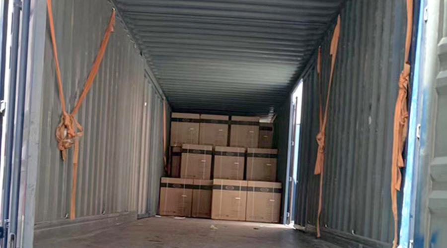 100臺12kg滾筒衣服烘干機(jī)裝柜完畢！順利出貨