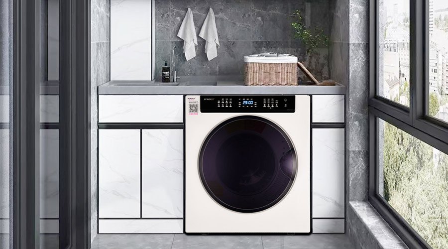 陽(yáng)臺(tái)改成休閑區(qū)，但如何曬衣服？衣物護(hù)理機(jī)廠家來(lái)解答