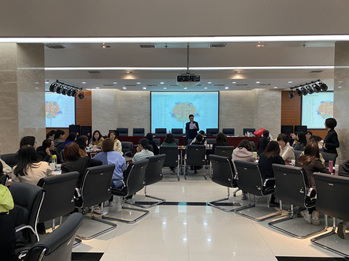 三八婦女節(jié)||西投控股黨總支、工會舉辦“誦經(jīng)典傳國韻 一心向黨展風姿”主題活動